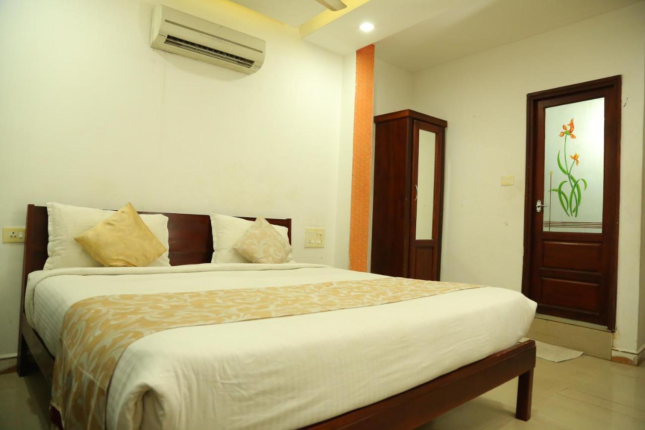 Malabar Plaza Inn Kochi المظهر الخارجي الصورة