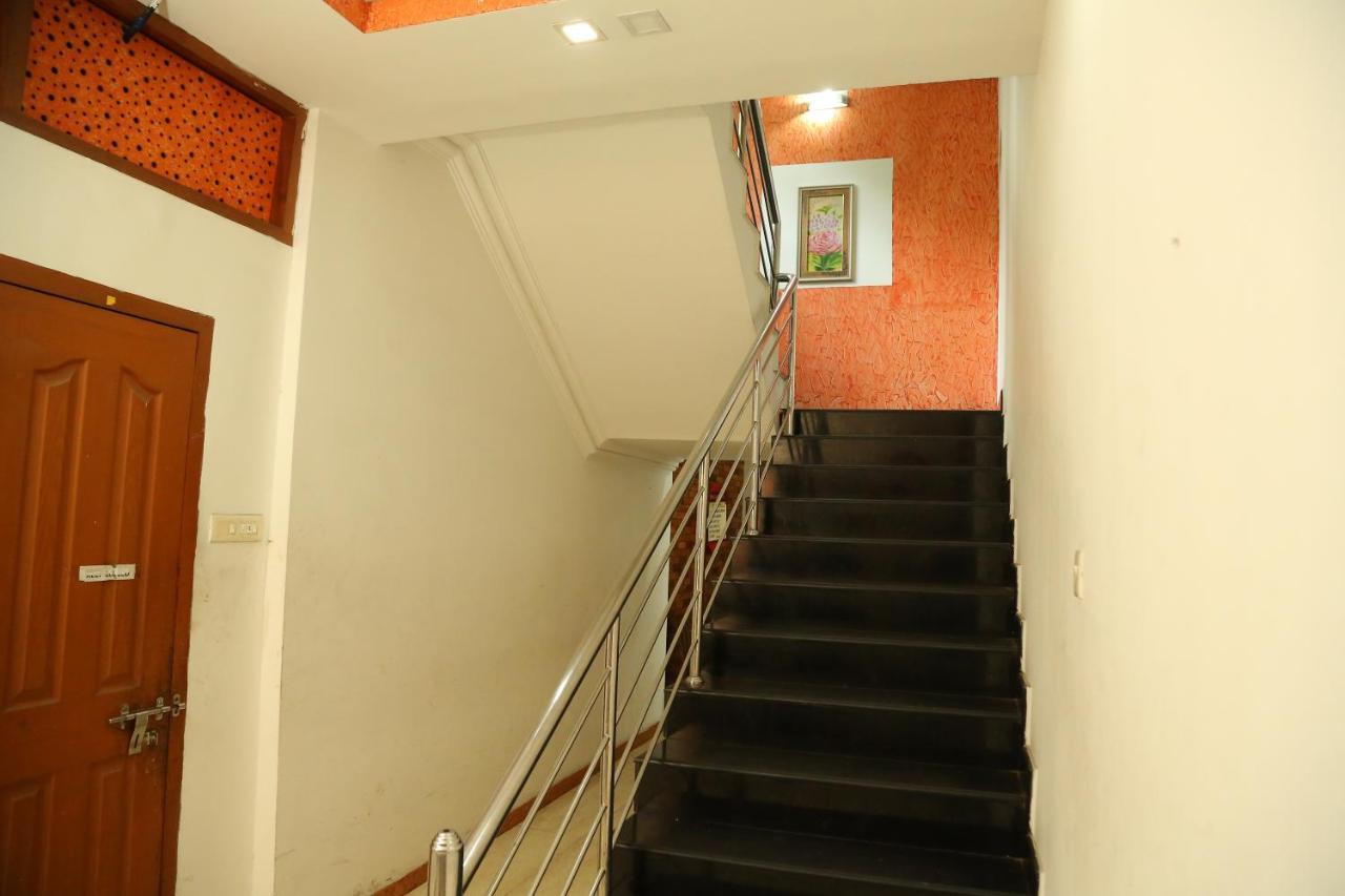 Malabar Plaza Inn Kochi المظهر الخارجي الصورة