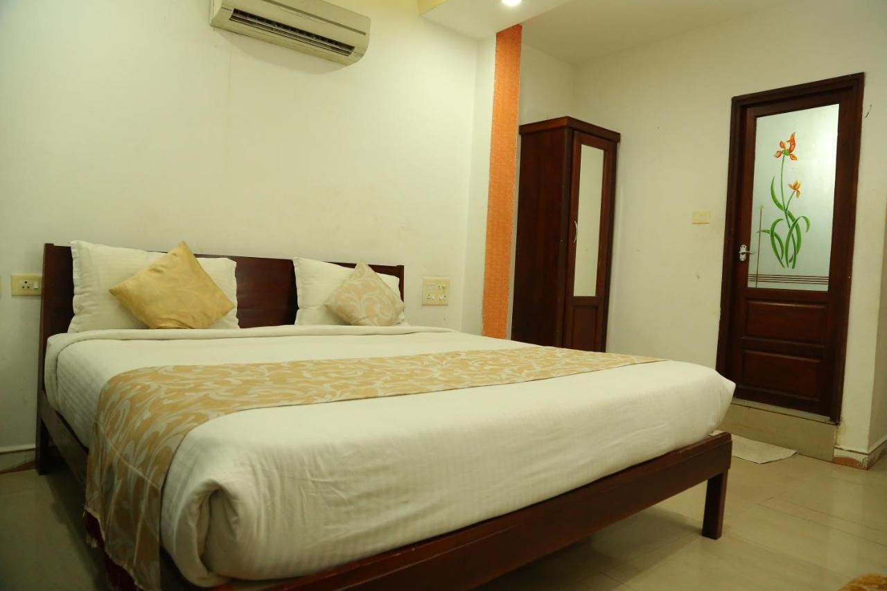 Malabar Plaza Inn Kochi المظهر الخارجي الصورة