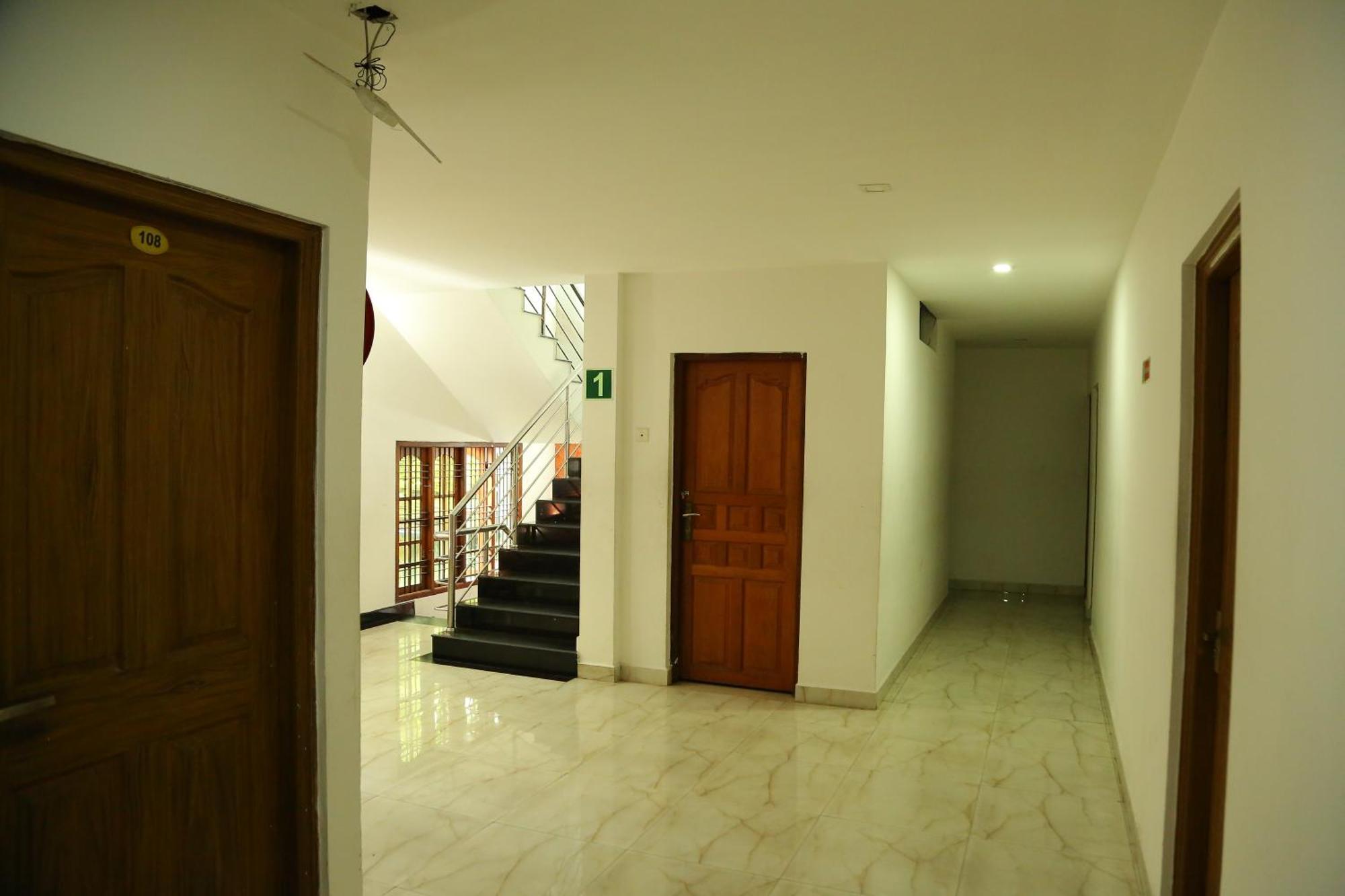 Malabar Plaza Inn Kochi المظهر الخارجي الصورة